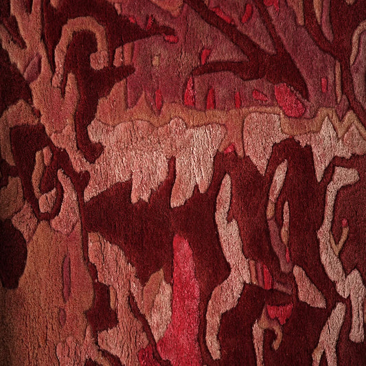 Hand Tufted Woollen Rug – Artistic Design, Soft & Luxurious Floor Covering