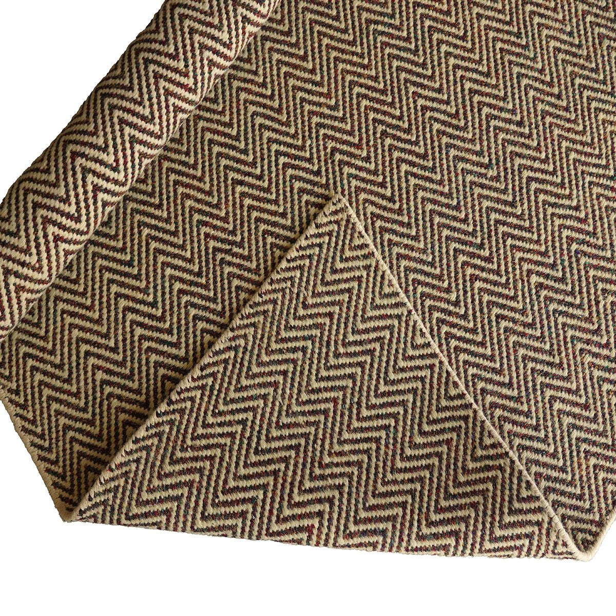 Hand Woven Woollen Dhurrie with Classic Chevron Pattern