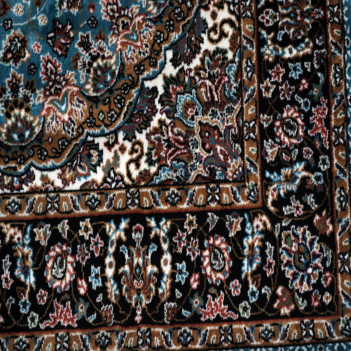 Elegant Persian Style Machine-Made Rug – Blue & Black Floral Medallion Design