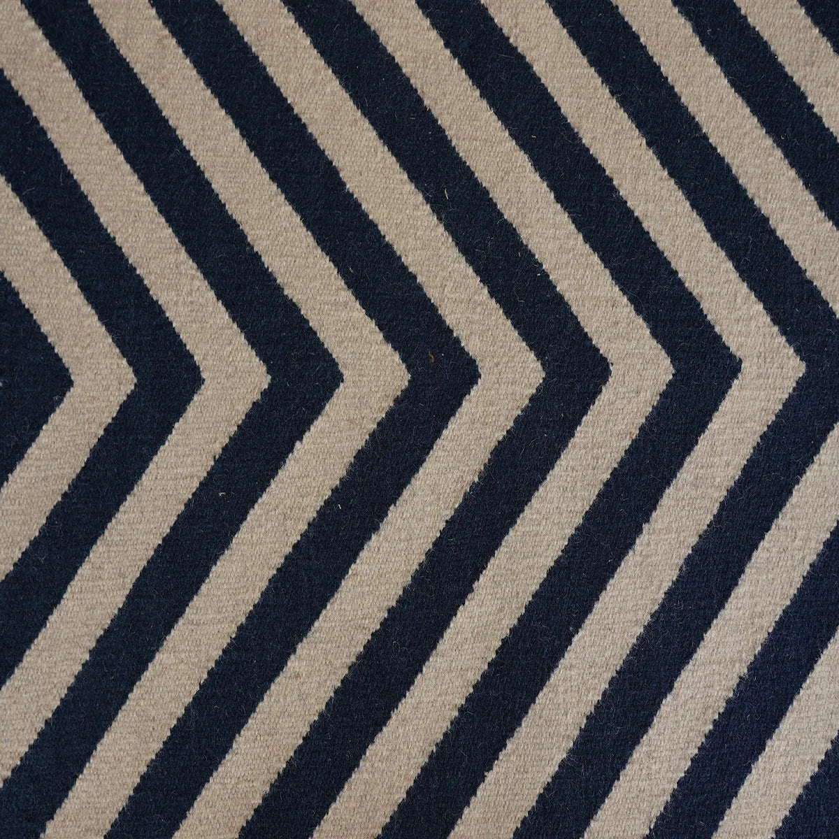 Hand Woven Woolen Dhurrie with Chevron Stripes – Modern Flatweave Rug in Navy & Cream