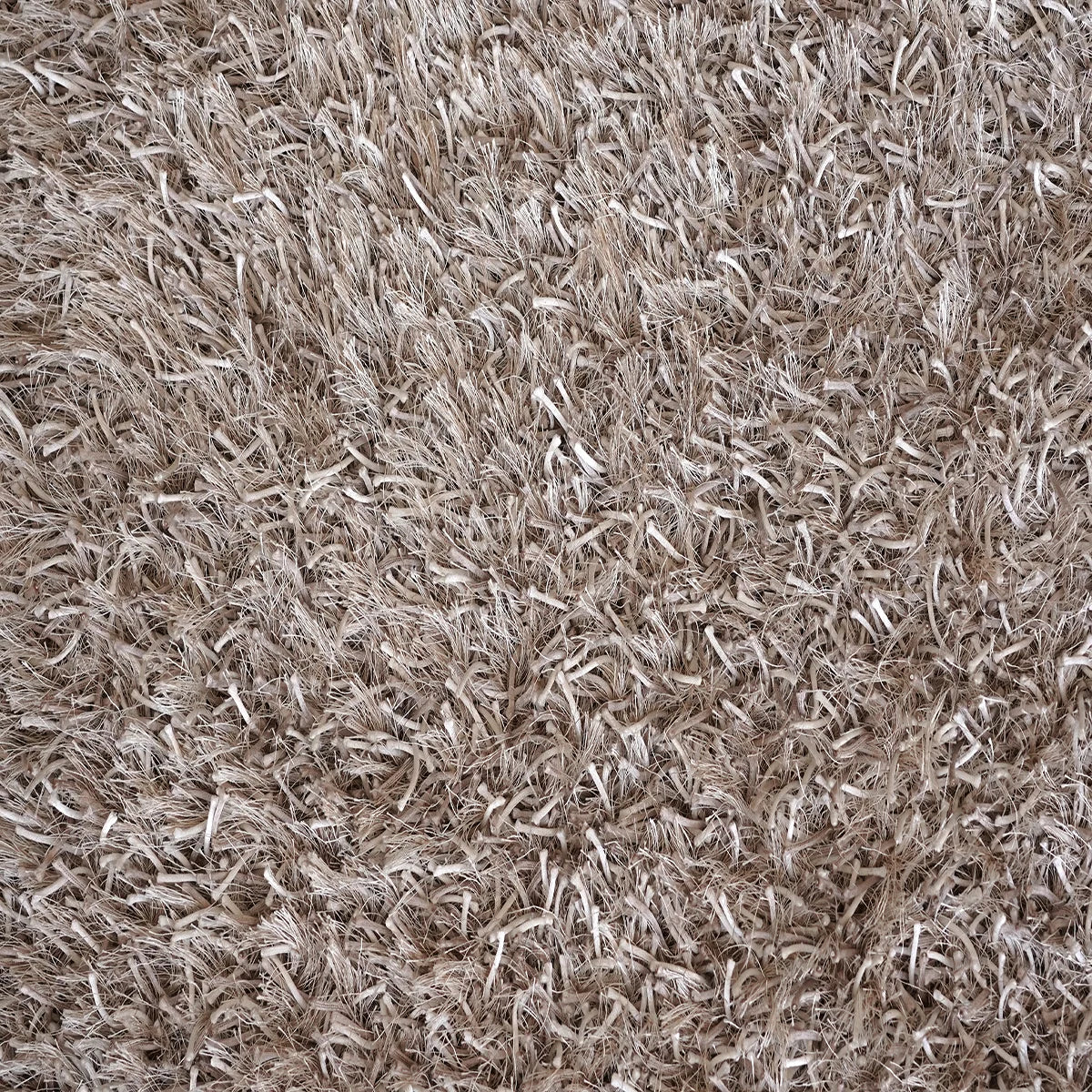 Hand Knotted Polyester Shaggy Rug – Luxurious Soft & Durable Floor Covering