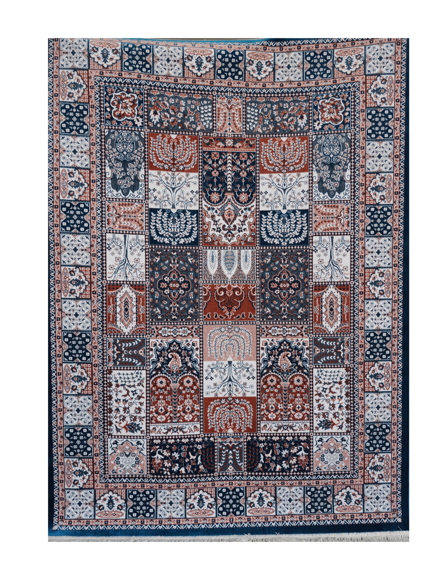 Elegant Traditional Pattern Machine-Made Rug
