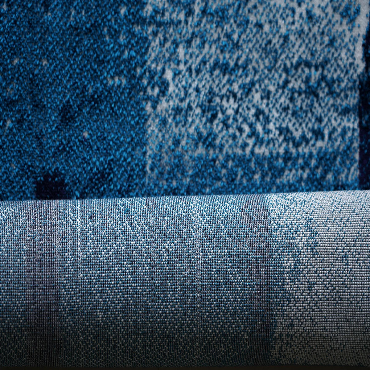 Modern Abstract Blue Geometric Machine-Made Rug