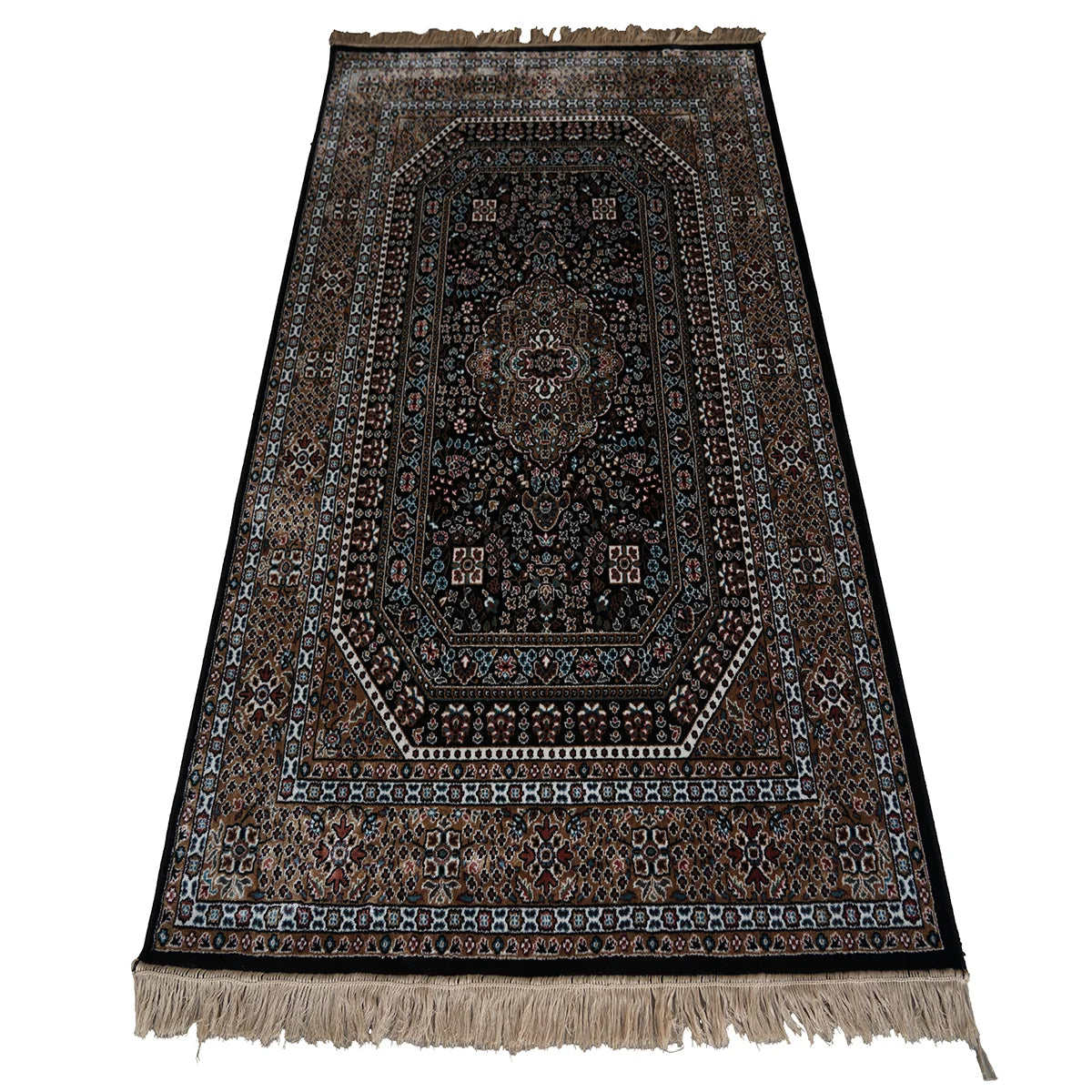Elegant Traditional Machine-Made Persian Style Rug